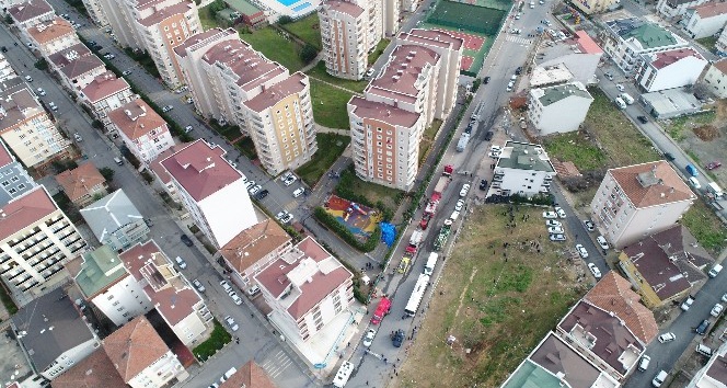 Helikopterin enkazı havadan görüntülendi