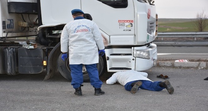 TIR şoförünün acı ölümü
