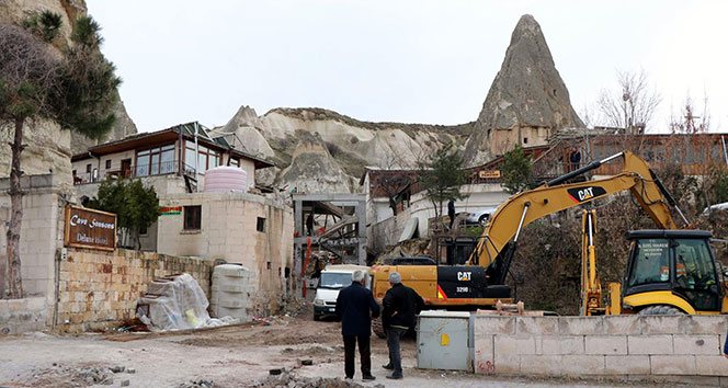 Kültür ve Turizm Bakanlığı, Kapadokya&#039;daki inşaatın yıkımına başlandığını açıkladı