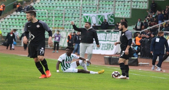 Giresunspor’da kötü gidişe çare bulunamıyor
