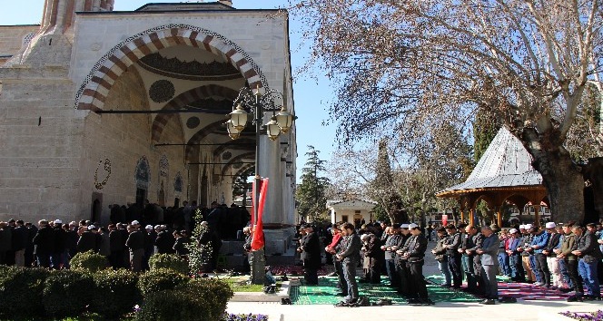 Restorasyonu tamamlanan Sultan II. Bayezid Camisi yeniden ibadete açıldı