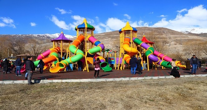 Erzincan Belediyesi’nden Ekşisu’ya estetik dokunuş