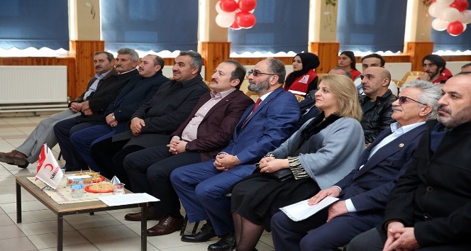 Vali Pehlivan, Türk Kızılayı Bayburt Şubesi Olağan Genel Kurul Toplantısı’na katıldı