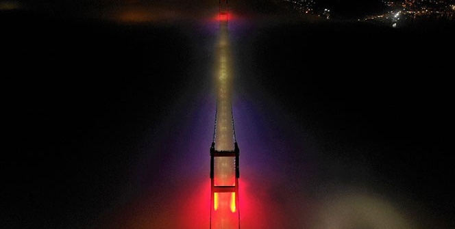 15 Temmuz Şehitler Köprüsü sisten adeta kayboldu