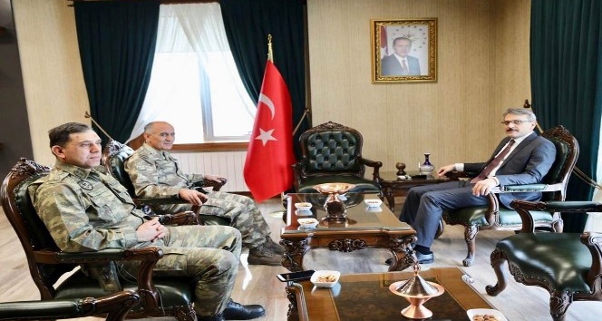 Korgeneral Erbaş,  Vali Ekinci’yi ziyaret etti