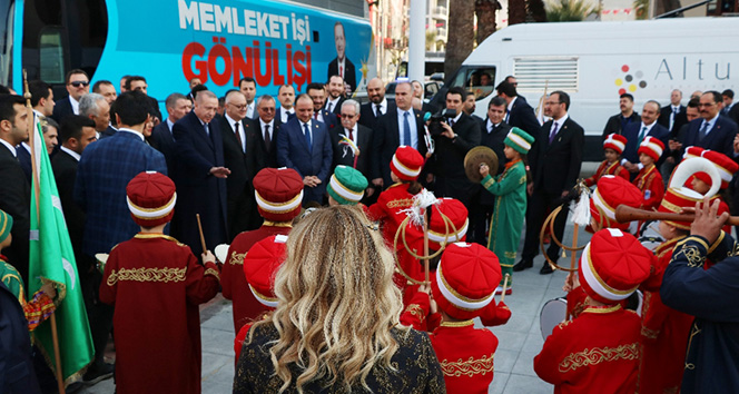 Minik mehteranlardan Cumhurbaşkanı Erdoğan’a sürpriz