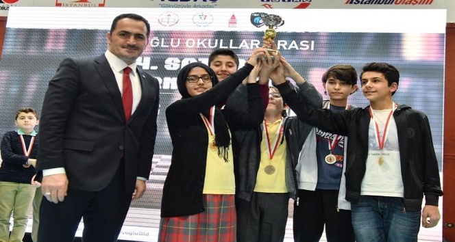 Beyoğlu Okullar Arası Satranç Turnuvasının galipleri belli oldu