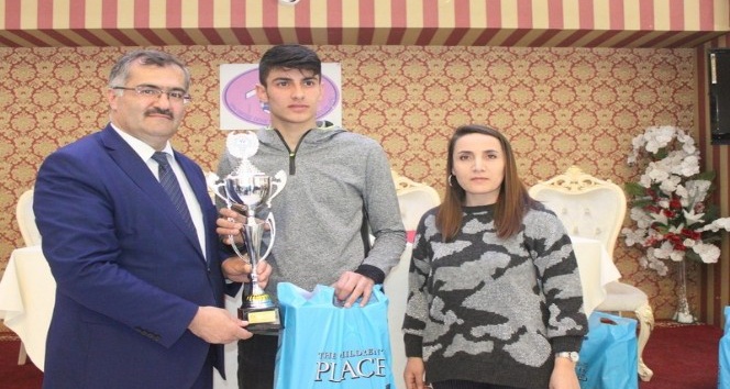 Filenin şampiyonları yemekte buluştu