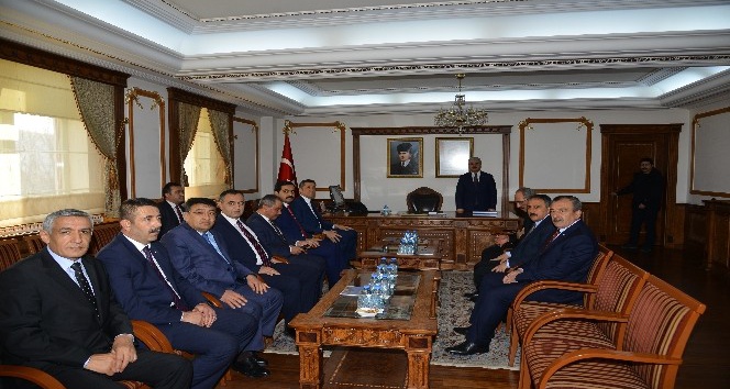 Milli Eğitim Bakanı Ziya Selçuk Kırşehir’de