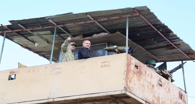 Şırnak Valisi Aktaş, Irak ve Suriye sınırında incelemelerde bulundu
