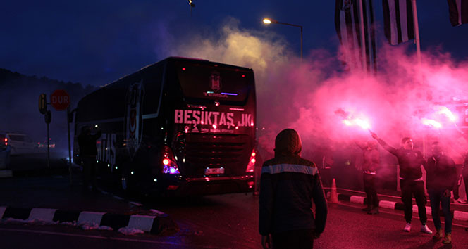 Beşiktaş derbi için yola çıktı!