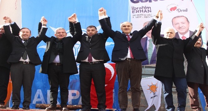 AK Parti Yavuzkemal’e çıkartma yaptı