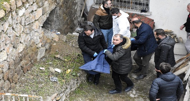 Gümüşhane’de bir kişi evinde ölü bulundu