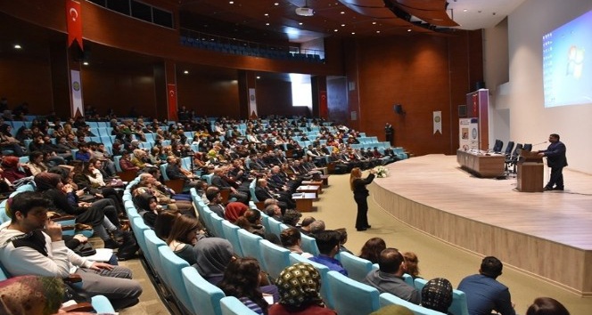 Harran üniversitesi’nde vergi politika ve uygulamalar tartışıldı