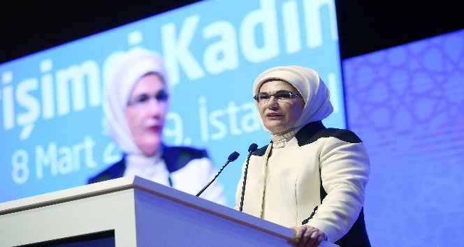 Emine Erdoğan: "Bugün dünyanın her zamankinden çok kadın gücüne ihtiyacı var"