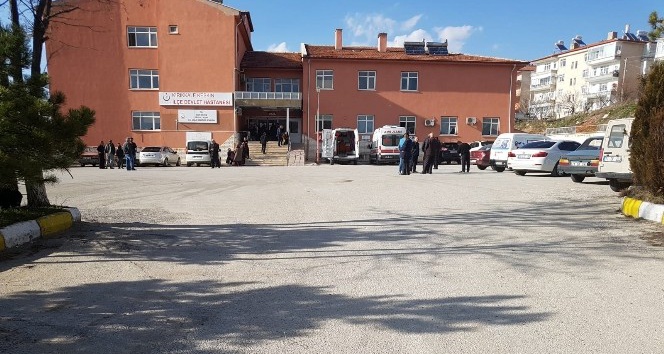İkiz kardeşini öldürdü, oğlunu ağır yaraladı