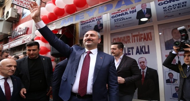 Adalet Bakanı Abdülhamit Gül: “Millet İttifakı FETÖ’nün şişirdiği balondur”