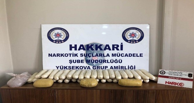 Yüksekova’da 20 kilo uyuşturucu ele geçirildi