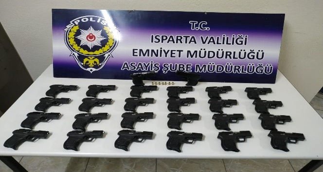 Isparta’daki yasadışı silah ticaretinde 2 tutuklama