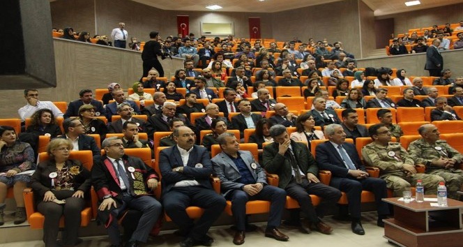 Fırat Üniversitesi’nde 14 Mart Tıp Bayramı etkinliği
