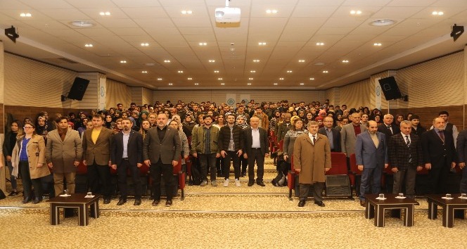 BEÜ’de ‘Mehmet Akif ve İstiklal Marşı’ konulu konferansı