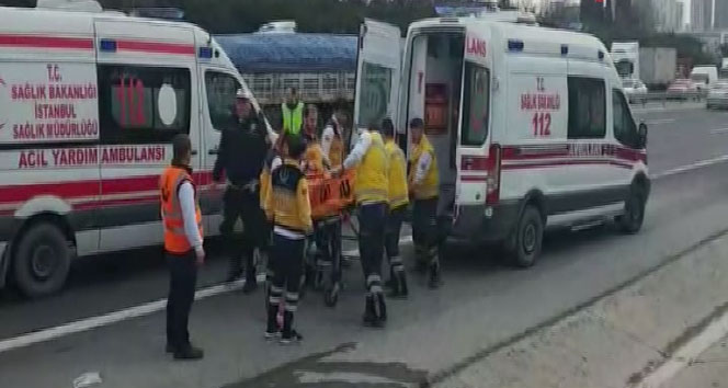 TEM’de otoyolu Hadımköy gişelerde kaza: 1 ölü, 2 yaralı