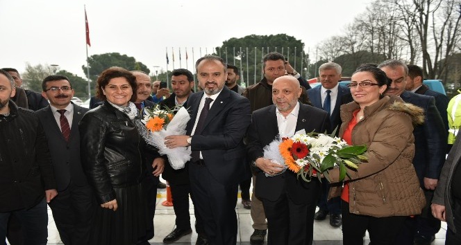 Bursa Büyükşehir’de toplu sözleşme sevinci