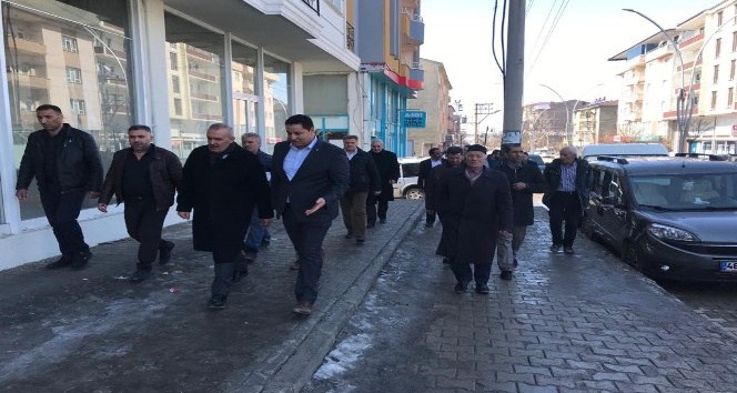 AK Parti’li Kayatürk’ün Van ziyareti