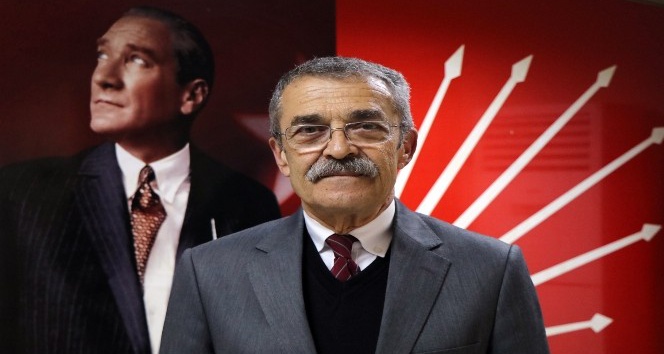 CHP Adana İl Başkanı Mehmet Çelebi oldu