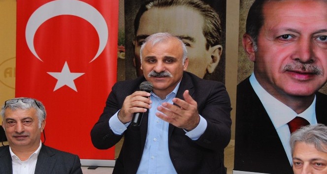 AK Parti Trabzon Büyükşehir Belediye Başkan adayı Zorluoğlu, basın mensuplarıyla buluştu