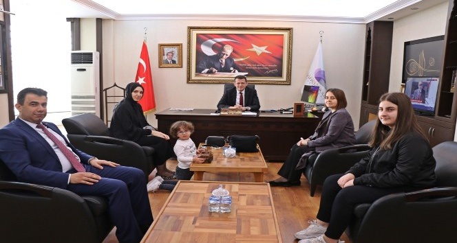 Şehit Murat Akdemir’in ailesinden Ürkmezer’e ziyaret