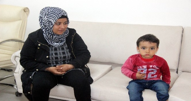 (Özel) 2.5 yaşındaki Ömer, 22 bin Euro ile duyabilecek