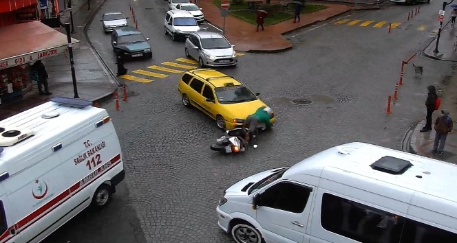 Rize’deki trafik kazaları MOBESE’ye takıldı