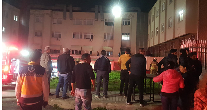 Ege Üniversitesi Hastanesinde yangın paniği