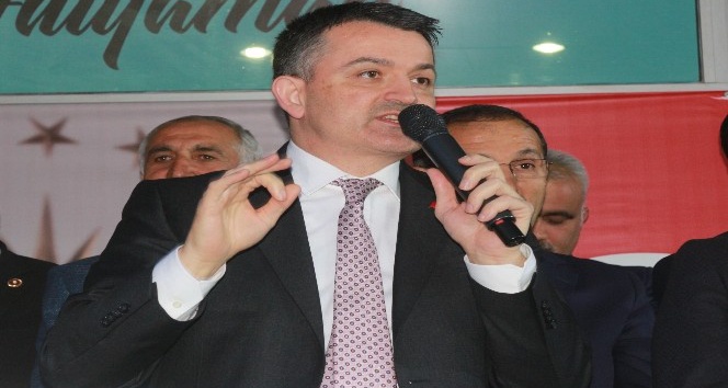 Bakan Pakdemirli:  “Türk ve Kürt kardeşliği ezelden gelmektedir ebediyete kadar da gidecektir”
