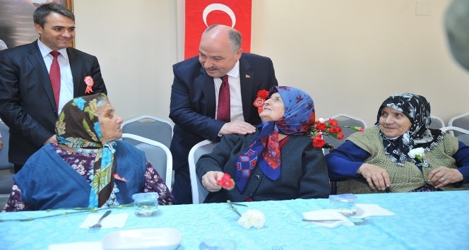 Osmaniye’de Yaşlılar Haftası etkinliği
