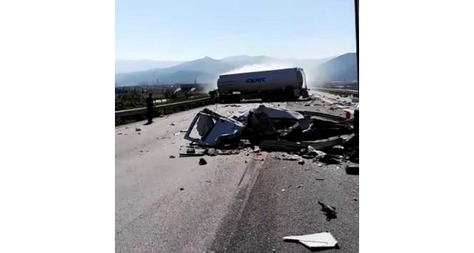Aydın-İzmir otobanında trafik kazası: 1’i ağır 2 yaralı