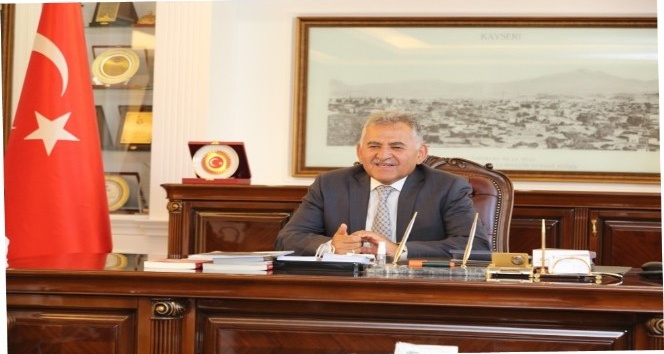 Başkan Memduh Büyükkılıç: "Akçakaya mahallesine kültür merkezi yapılacak"