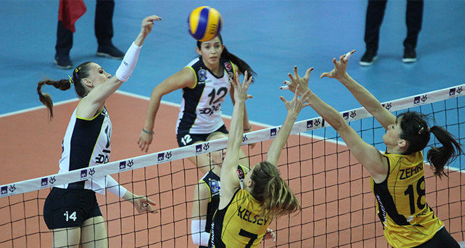 Bayanlar AXA Sigorta Kupa Volley&#039;de finalin adı belli oldu