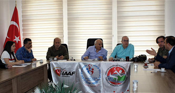 IAAF Çocuk Atletizmi Karar Grubu Toplantısı Elazığ’da yapıldı