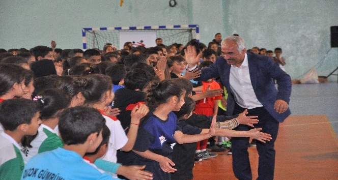 Şırnak’ta Geleneksel Çocuk Oyunları Ligi başladı