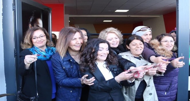 Kadın ve çocuk konseptli ilk spor salonunu Kırşehir’de açıldı