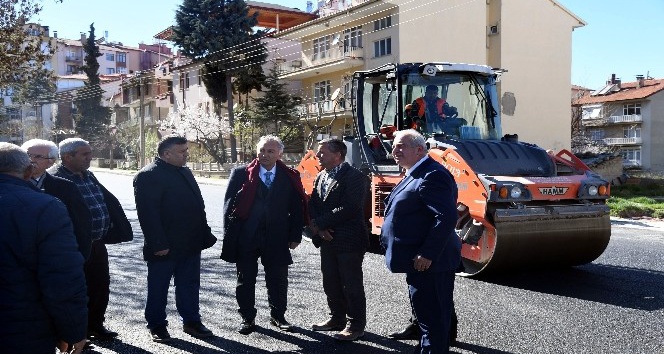 Isparta Belediyesi’nden Sermet’e 50 bin metrekarelik asfalt