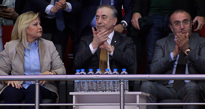 Galatasaray Başkanı Mustafa Cengiz’e büyük destek