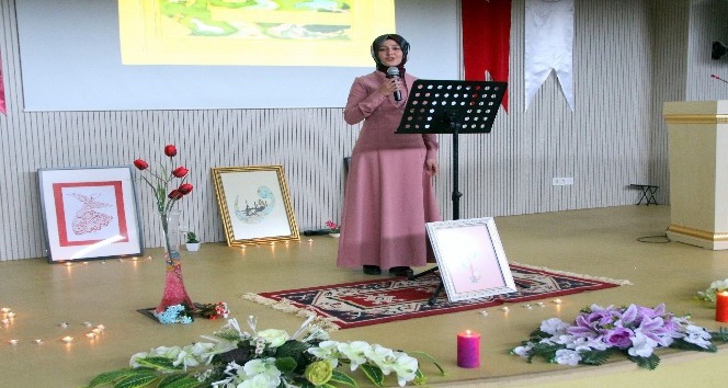 Kilis’te "Eski Şiirin Rüzgarıyla Divan" şiiri Dinletisi