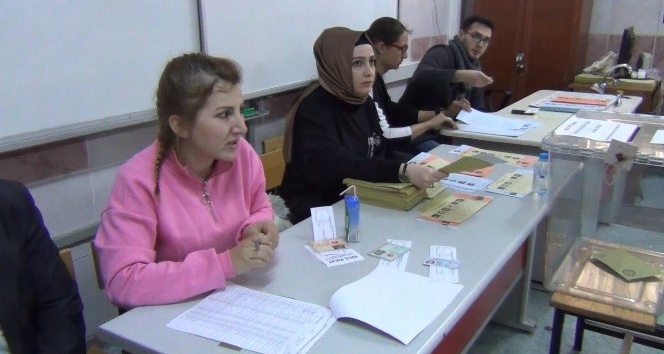 Kırıkkale’de seçmenler oy kullanmaya başladı