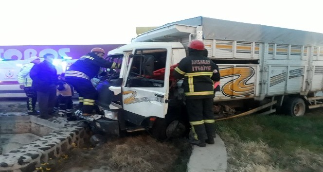 Aksaray’da zincirleme trafik kazası: 2 yaralı
