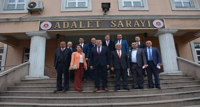 Başkan Tekin göreve başladı