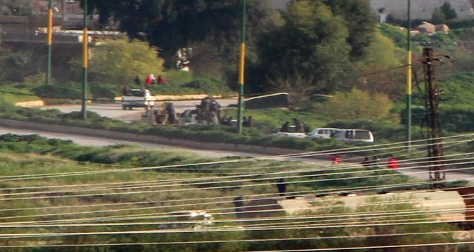 Kamışlı’da teröristlerin zırhlı aracı görüntülendi
