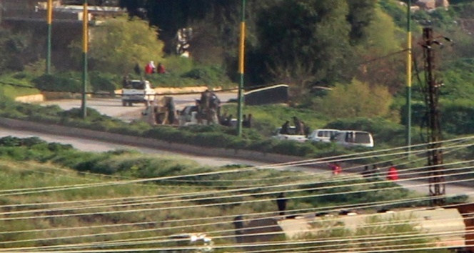 YPG&#039;li teröristlerin konvoyu görüntülendi